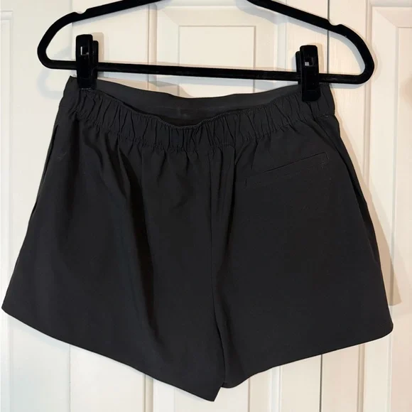 ALO Yoga Black Clubhouse Skort Size M - Picture 6 of 6